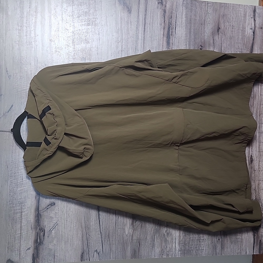 Outerknown Active Lightweight Jacket In Army Green - image 7
